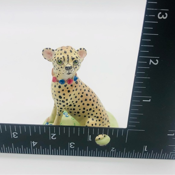 Vintage An Original Sculpture Signed Basil Matthews ENGLAND Cheetah Figurine - Picture 6 of 7